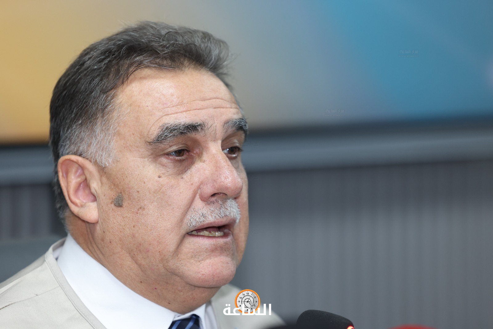 Madar Al-Saa Images 0.11008367006167863