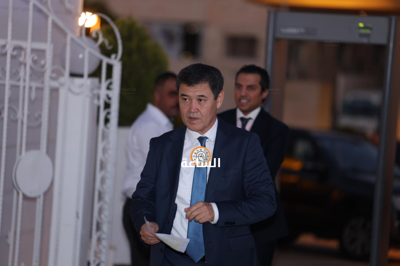 Madar Al-Saa Images 0.9701737148068154