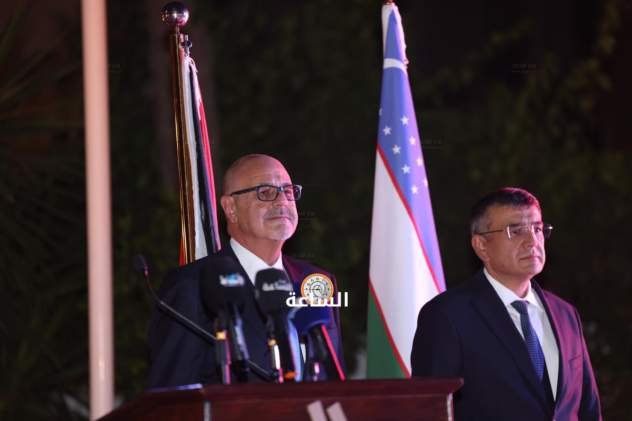 Madar Al-Saa Images 0.8221687177976944