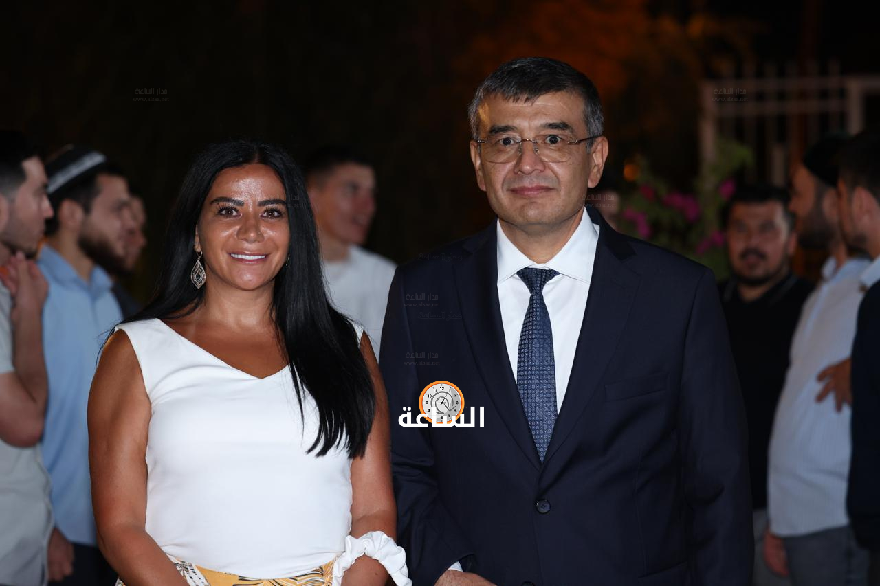 Madar Al-Saa Images 0.04501279040111139
