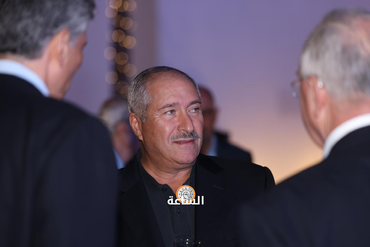 Madar Al-Saa Images 0.7524811848210079