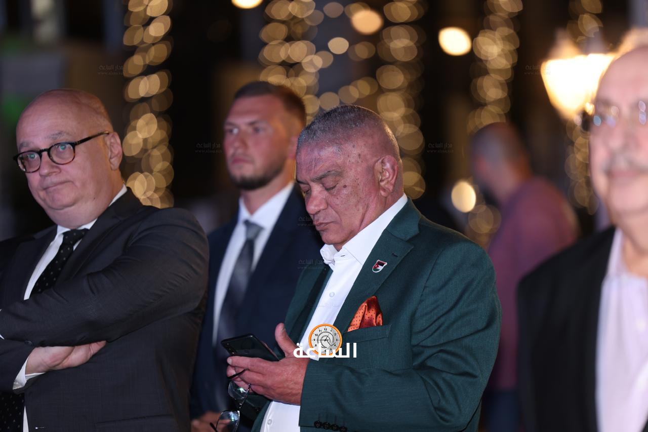 Madar Al-Saa Images 0.3172032013590069
