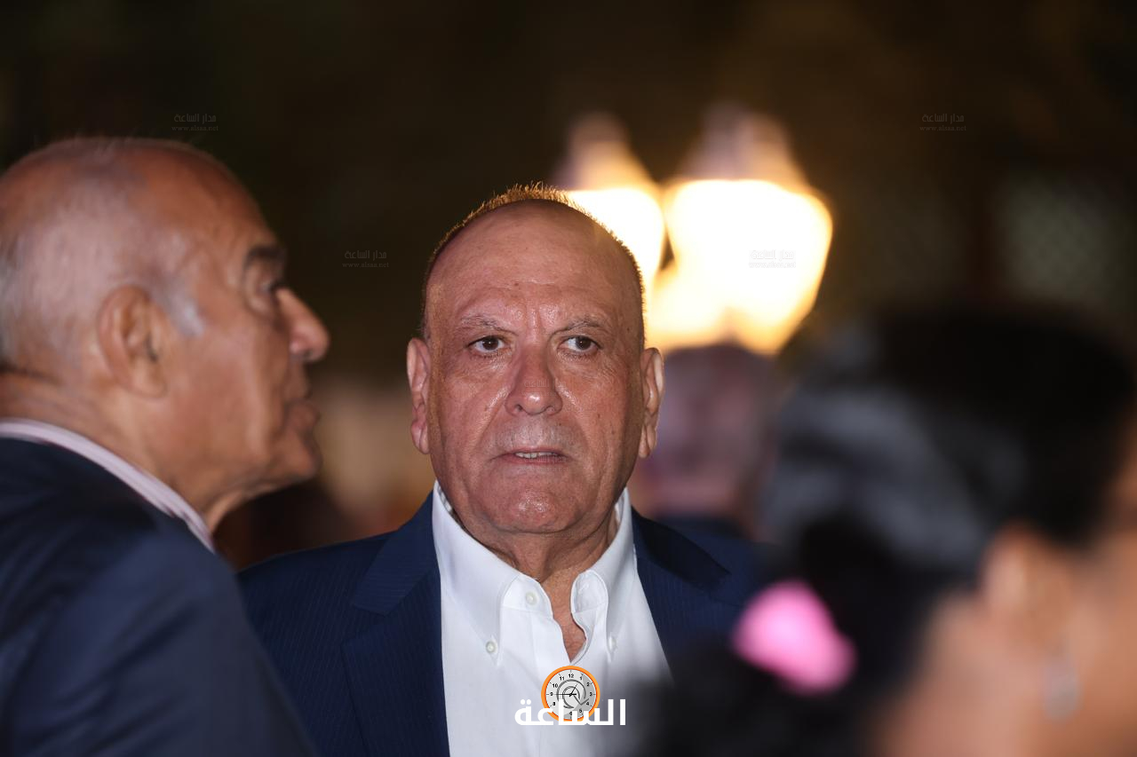 Madar Al-Saa Images 0.7501769008998357