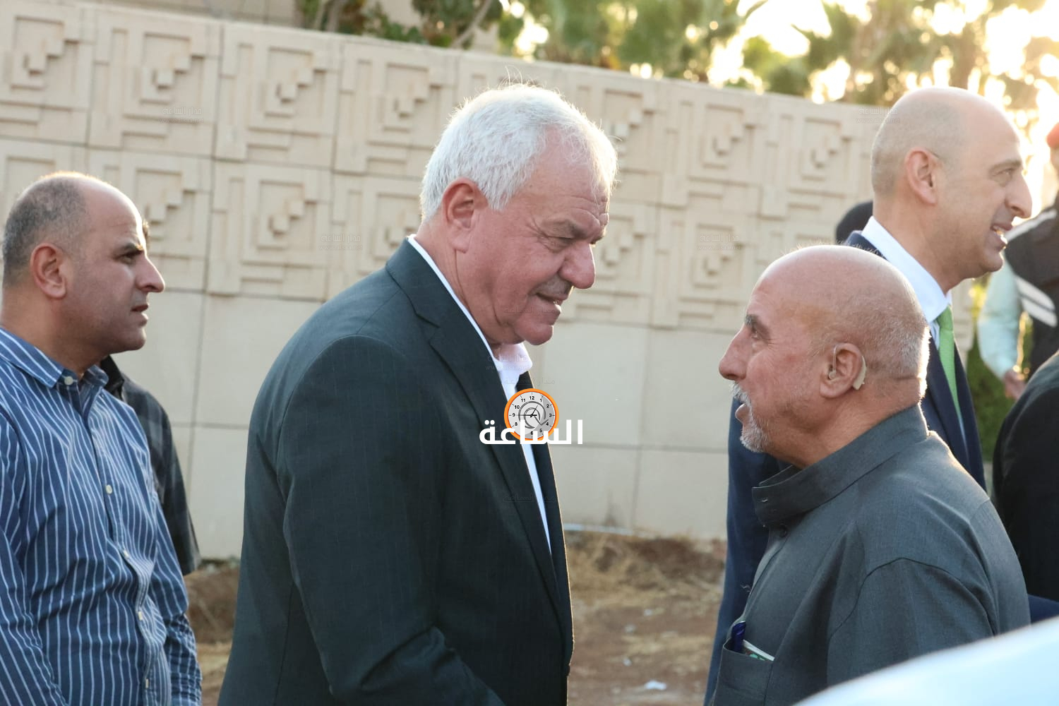 Madar Al-Saa Images 0.15525870408267584