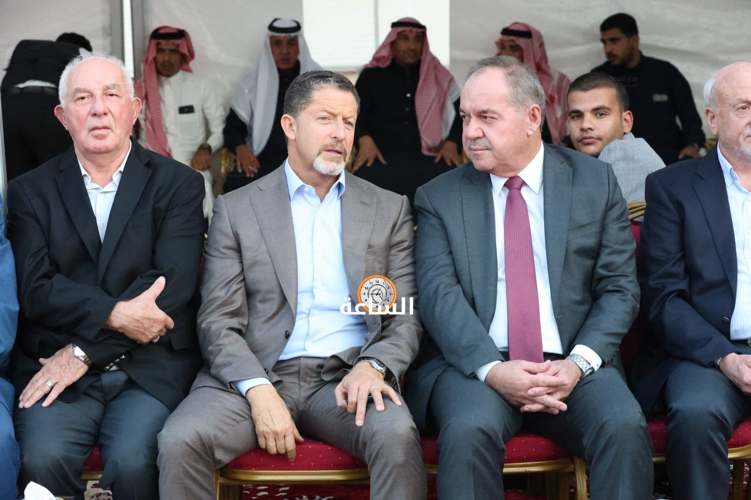 Madar Al-Saa Images 0.7844134189453567