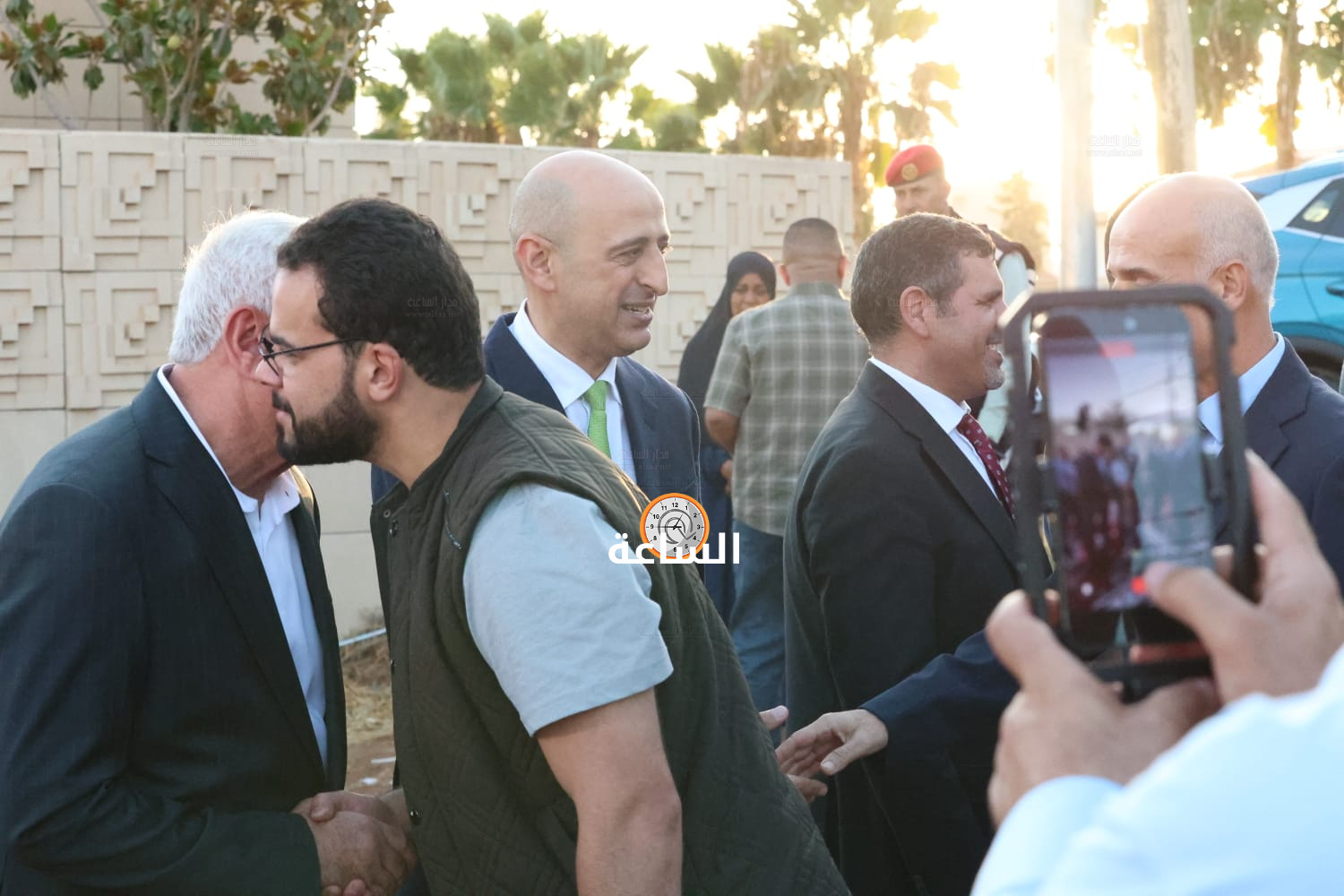 Madar Al-Saa Images 0.11280111968951745