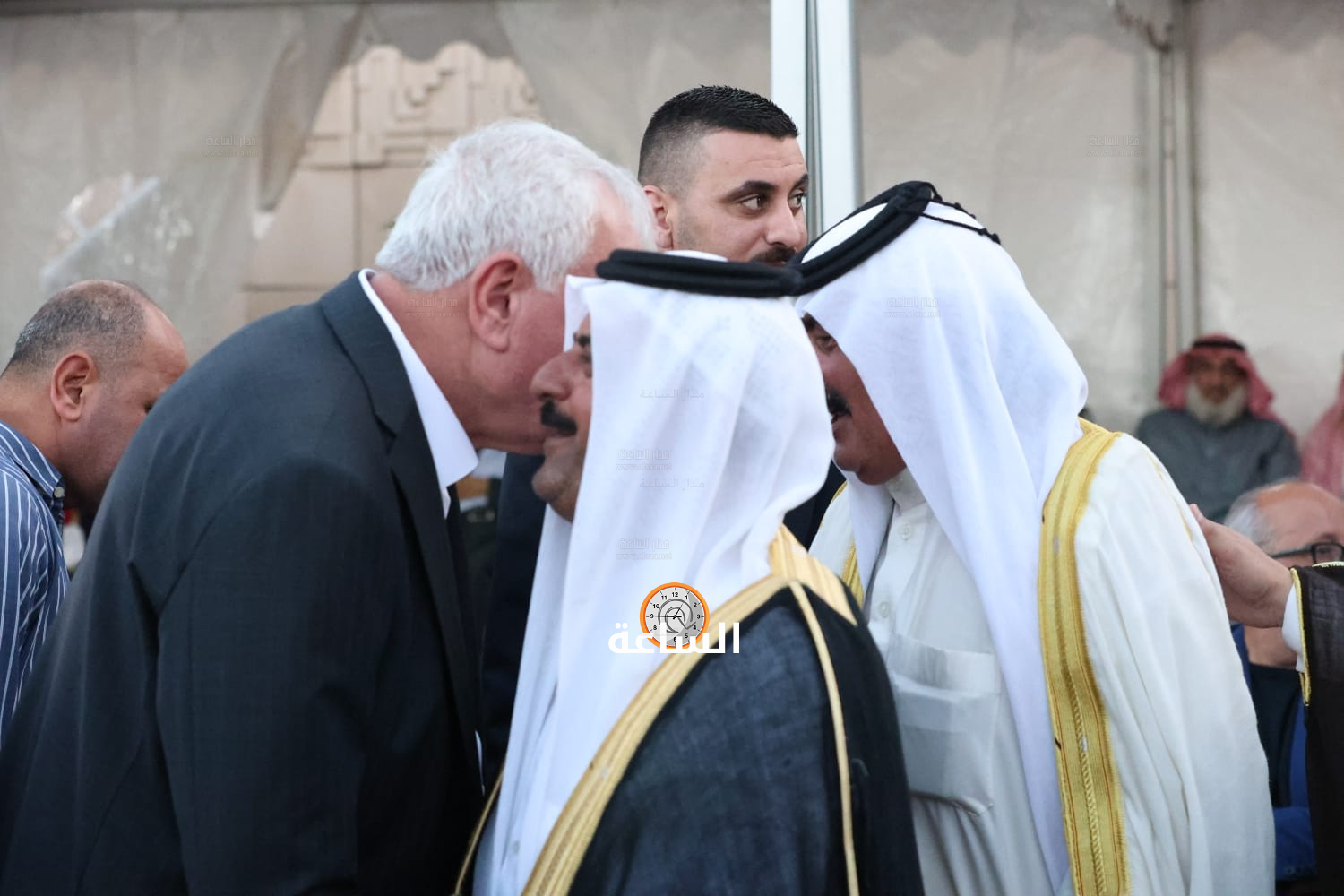 Madar Al-Saa Images 0.2997297474343187