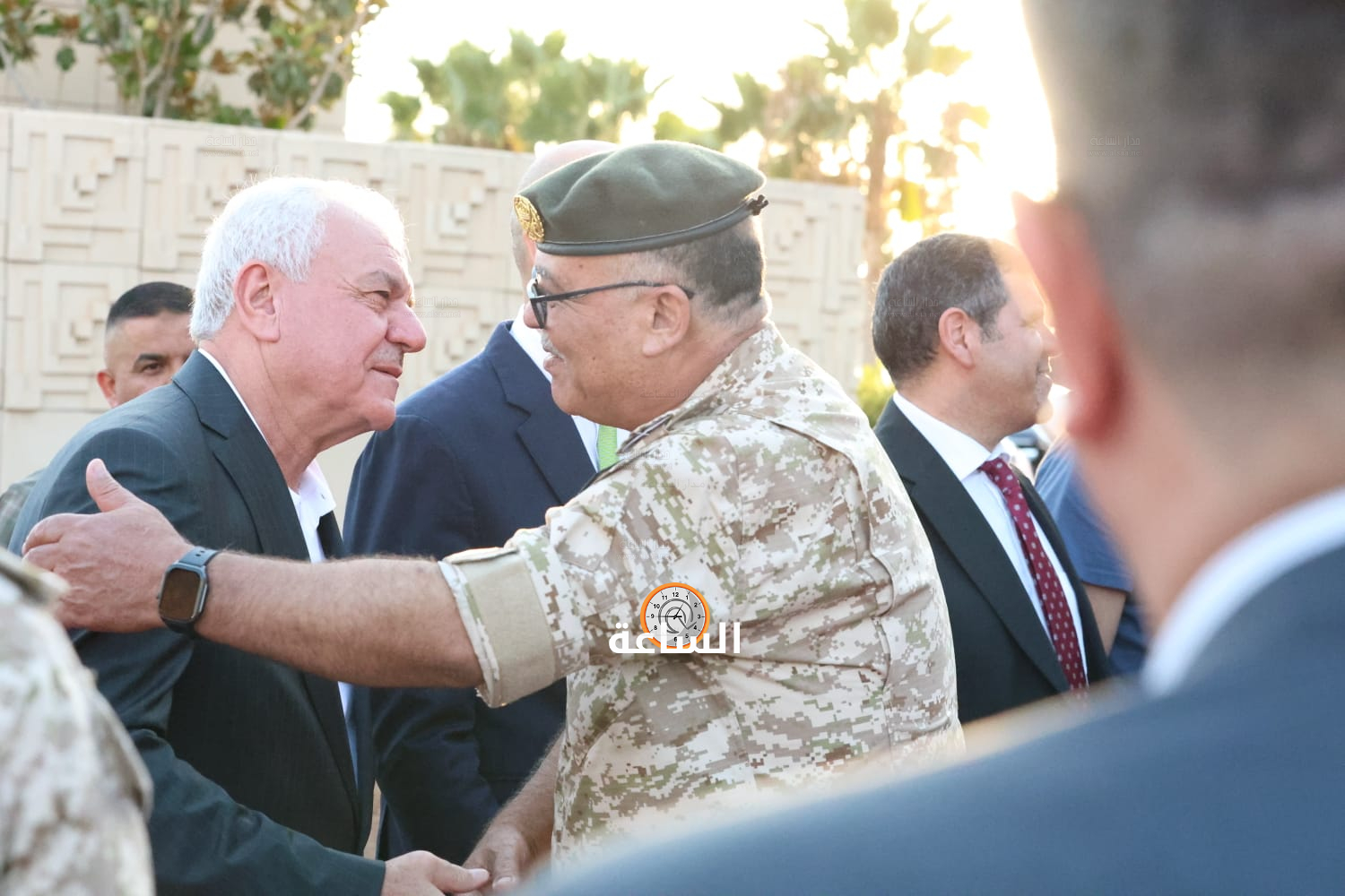 Madar Al-Saa Images 0.8419675441955112