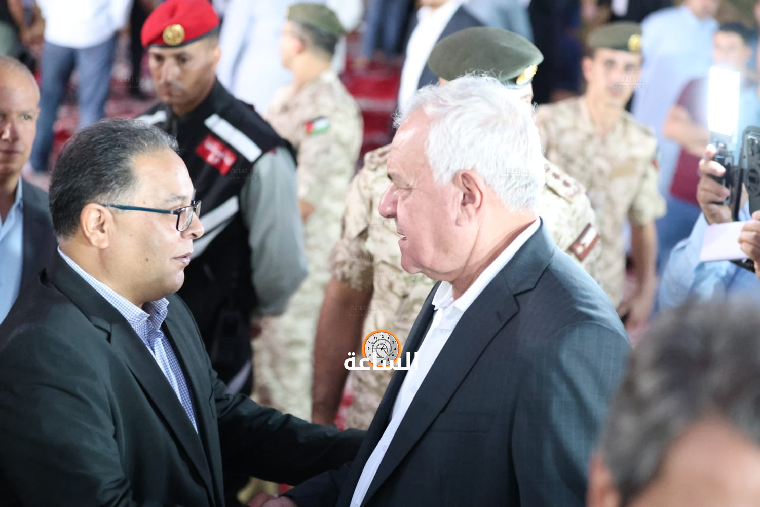 Madar Al-Saa Images 0.33485426841405475