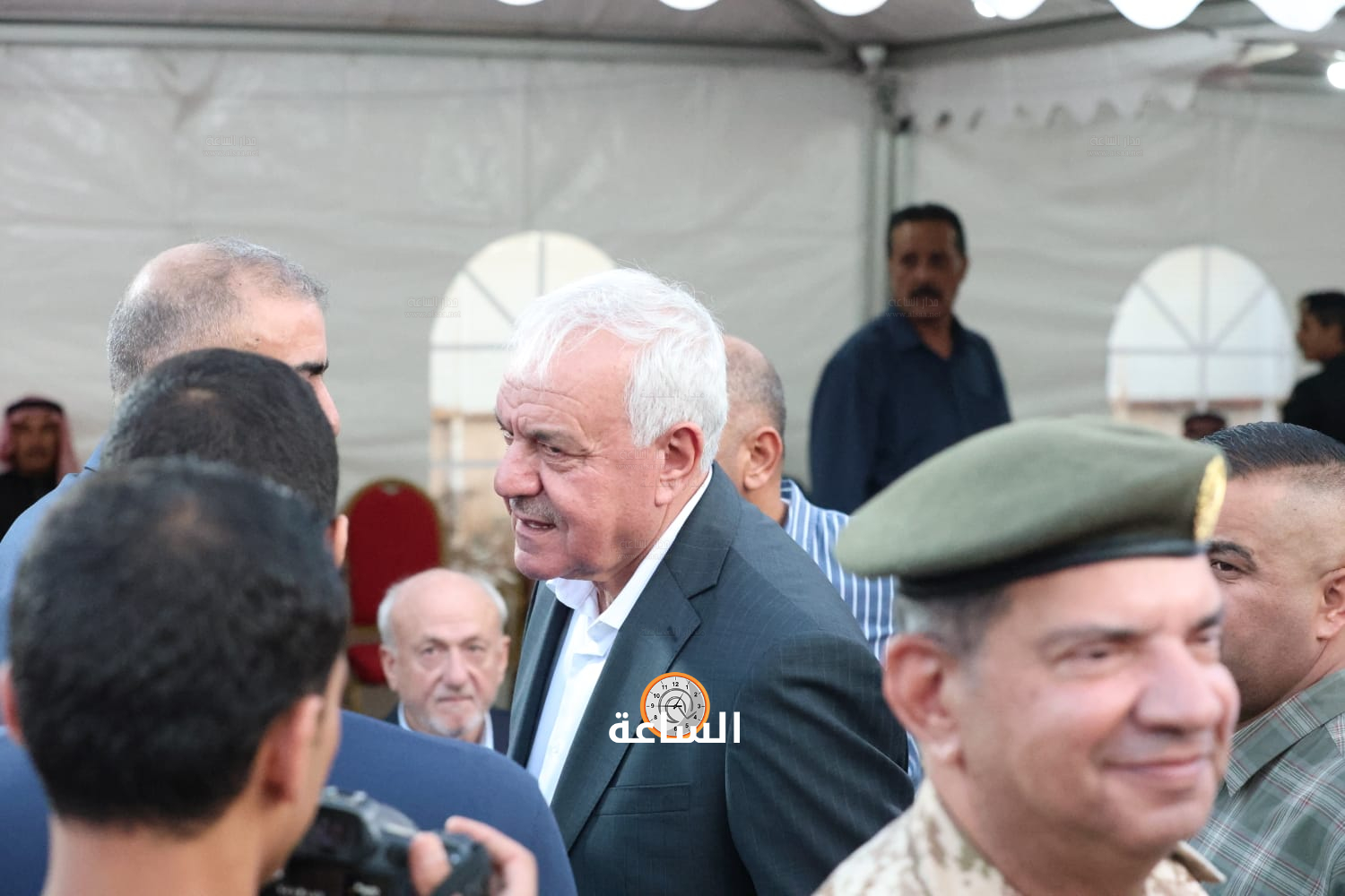 Madar Al-Saa Images 0.20377191211844503
