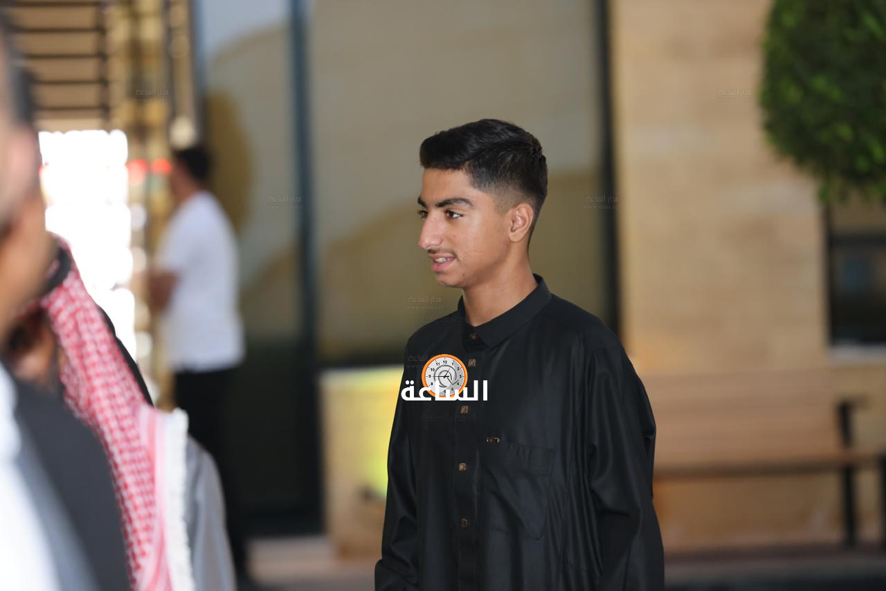 Madar Al-Saa Images 0.8841394526002319