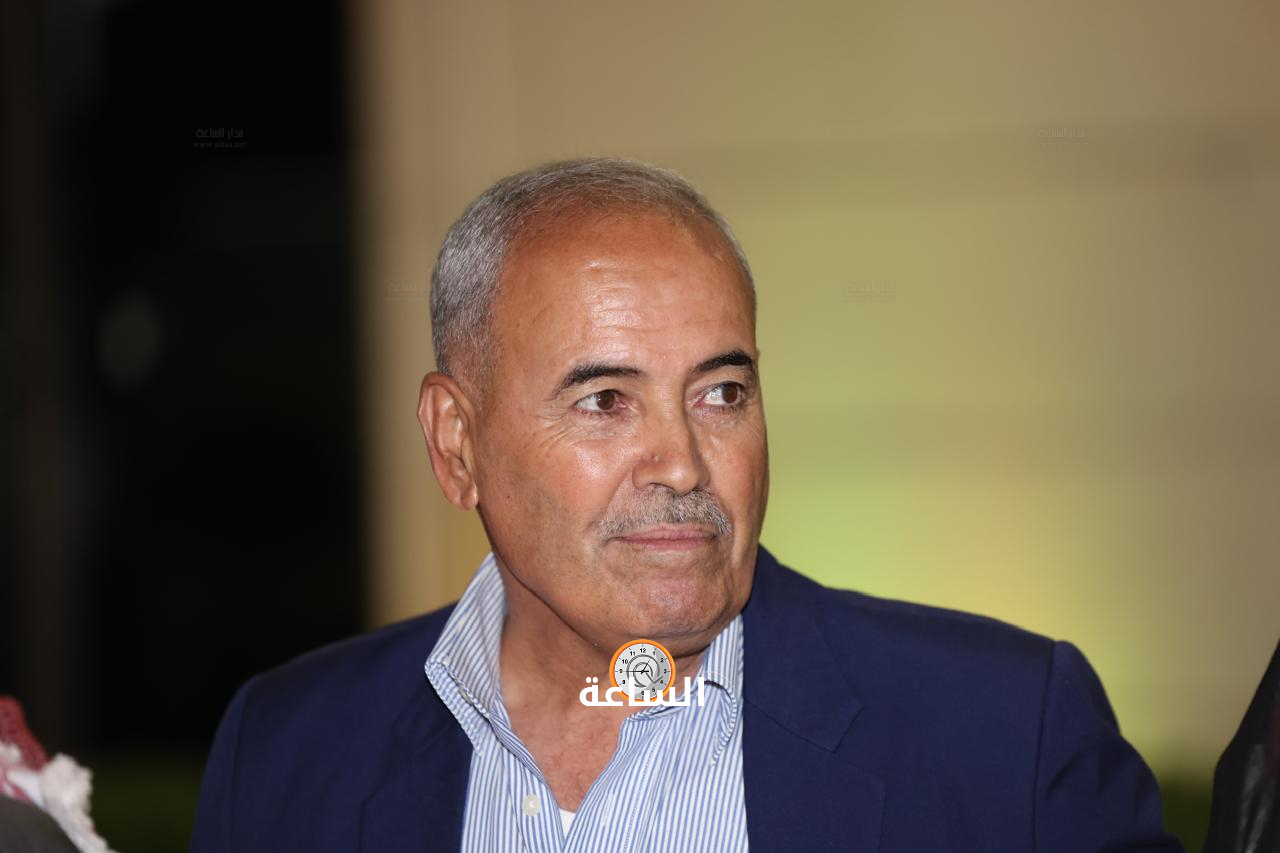 Madar Al-Saa Images 0.09460249428141987