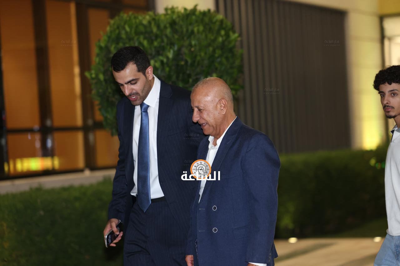 Madar Al-Saa Images 0.395616369591161