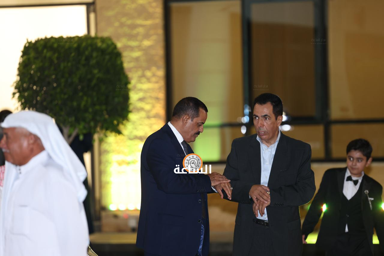 Madar Al-Saa Images 0.8456566190410779