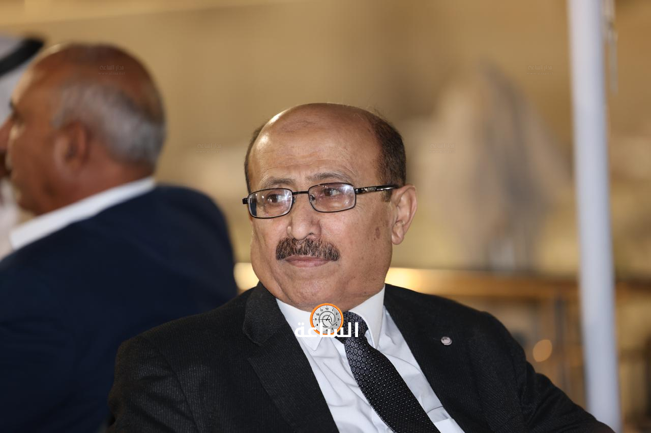Madar Al-Saa Images 0.7034437454931759