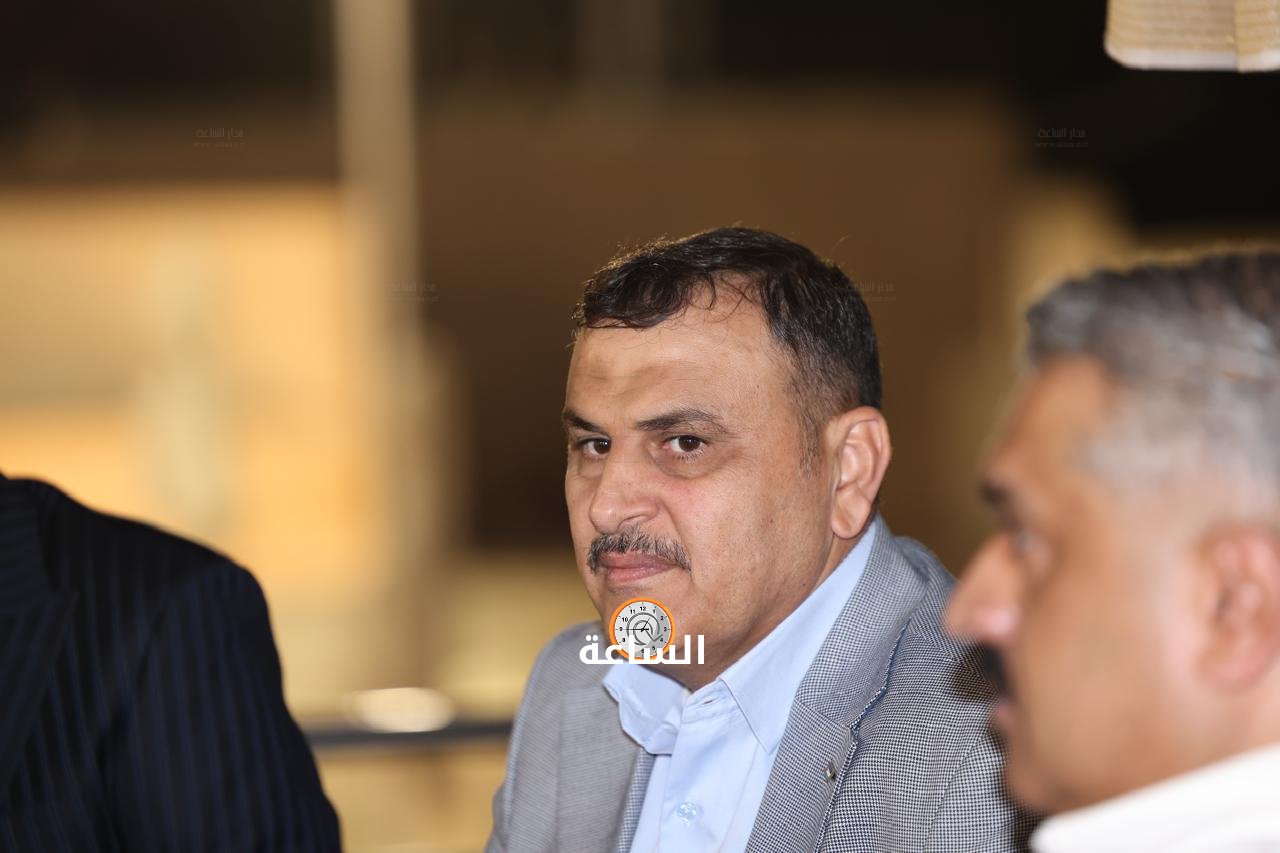 Madar Al-Saa Images 0.4112356656623668