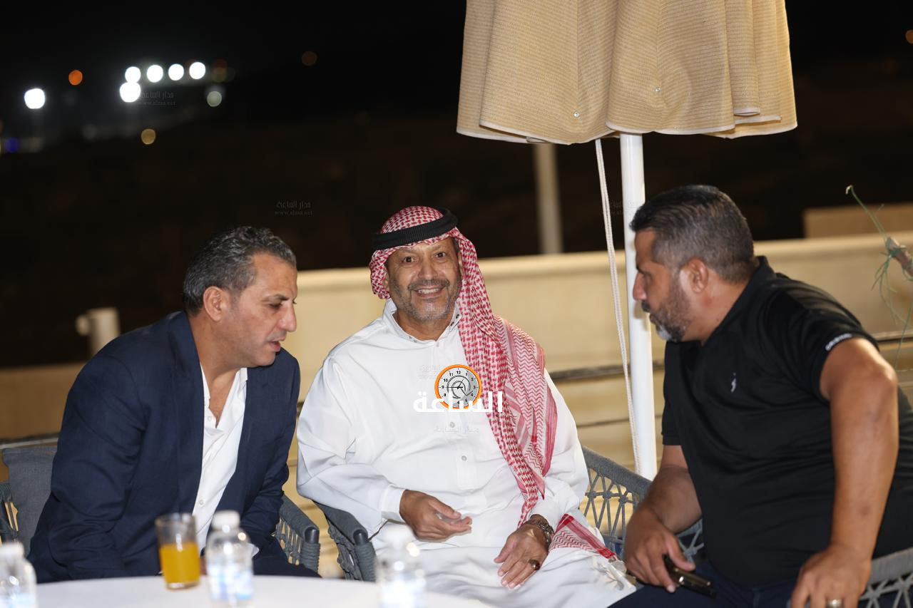 Madar Al-Saa Images 0.12356165016462184