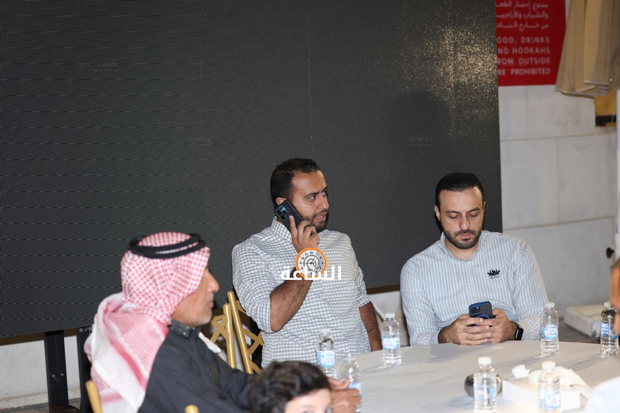 Madar Al-Saa Images 0.009797747298025627