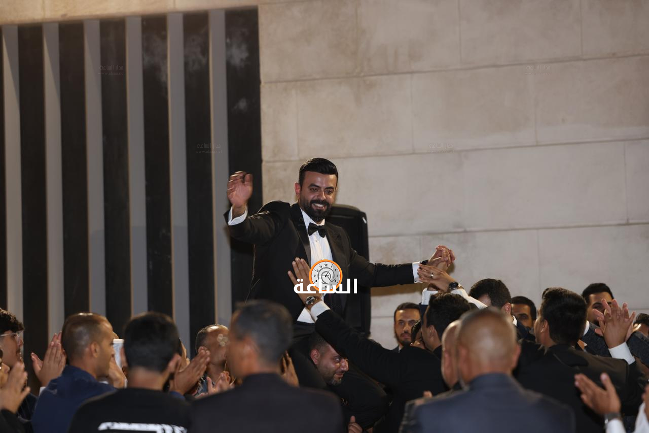 Madar Al-Saa Images 0.2387386282999815