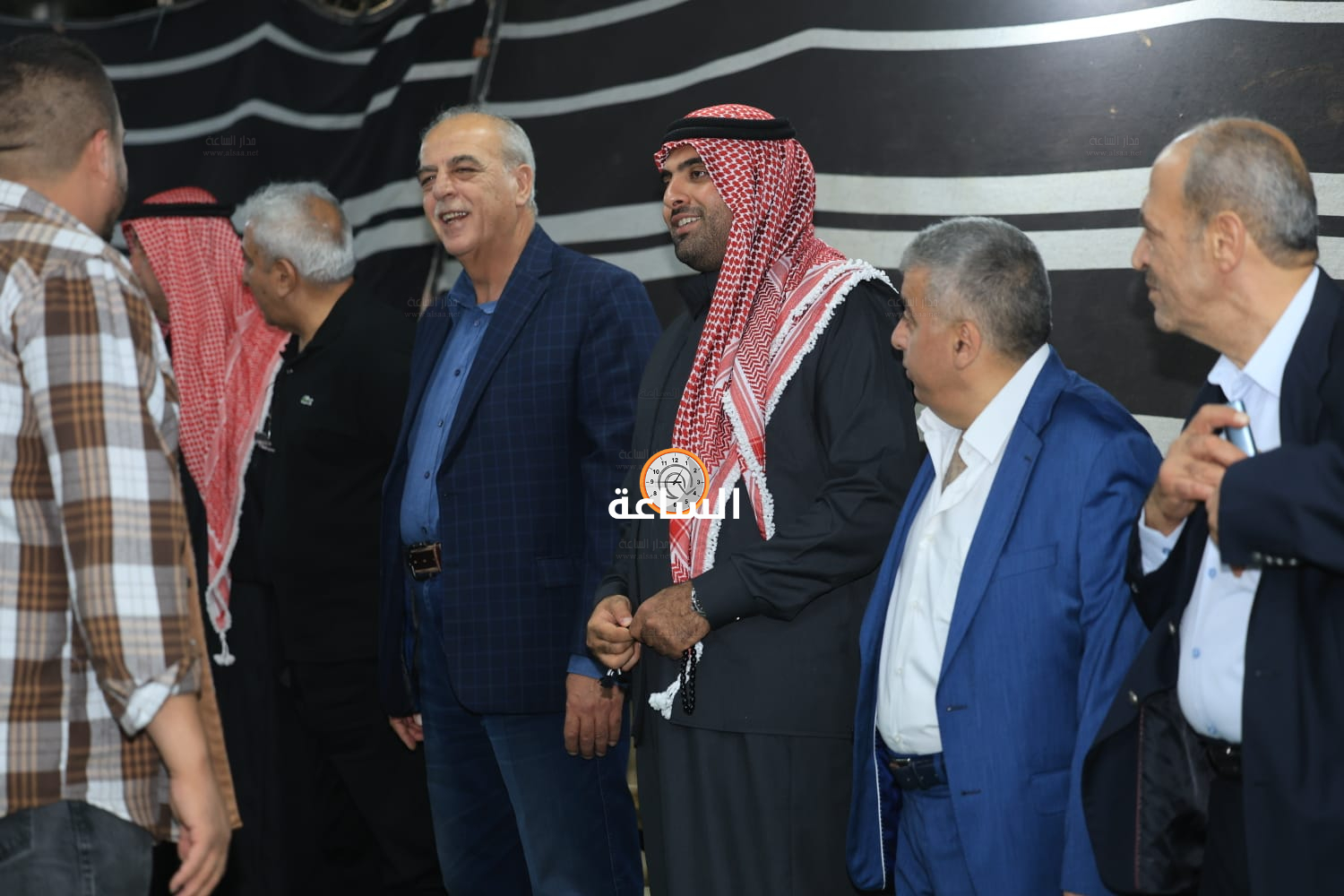 Madar Al-Saa Images 0.9733086346527299