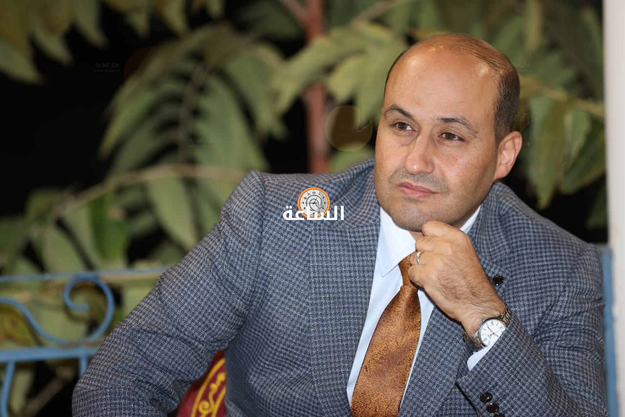 Madar Al-Saa Images 0.26807698570050786