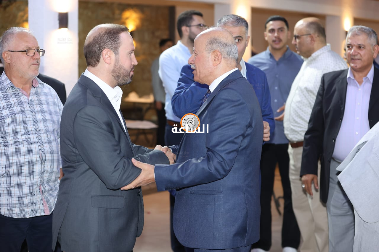 Madar Al-Saa Images 0.3854431312755193