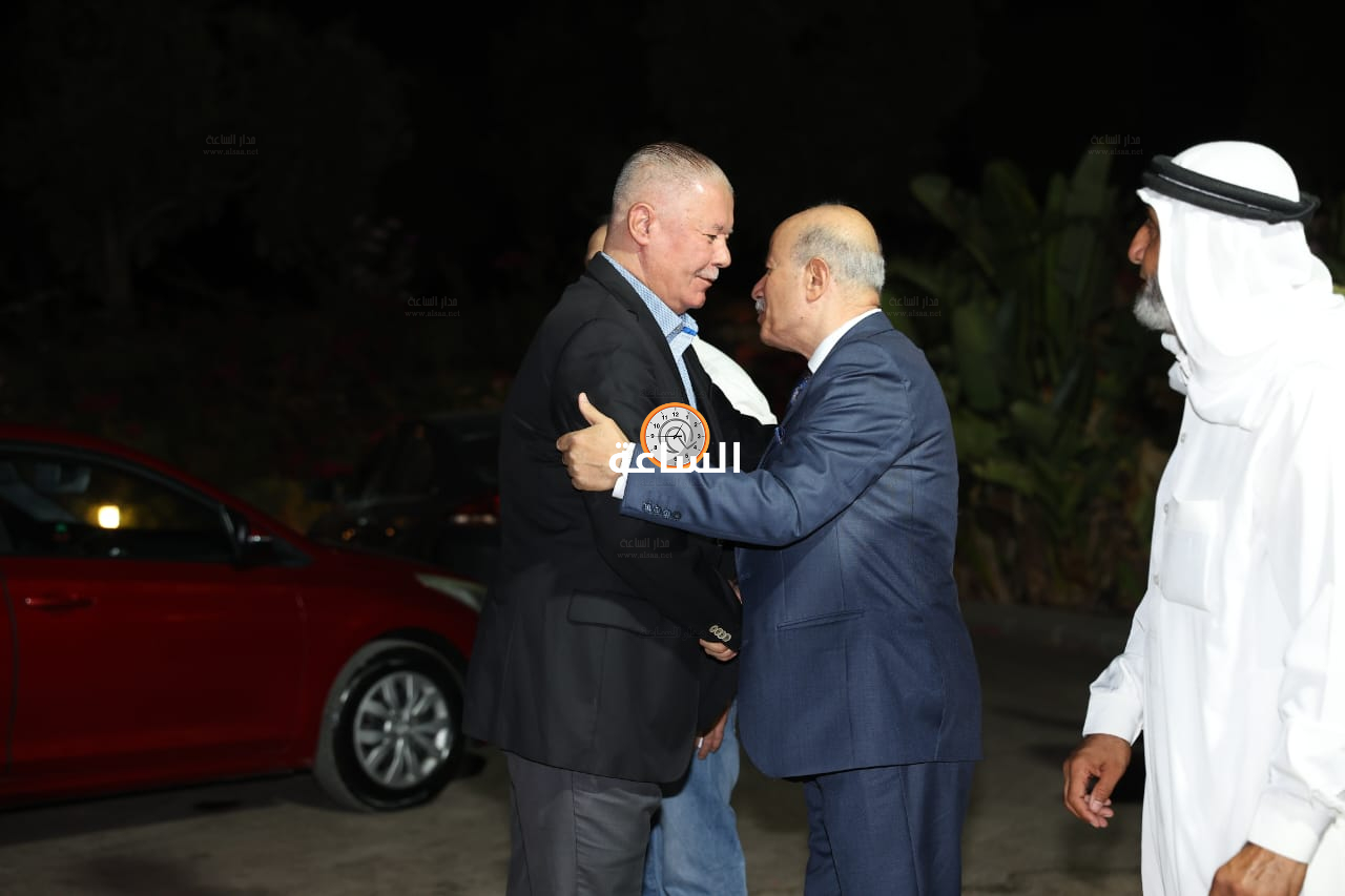 Madar Al-Saa Images 0.18257920277423723