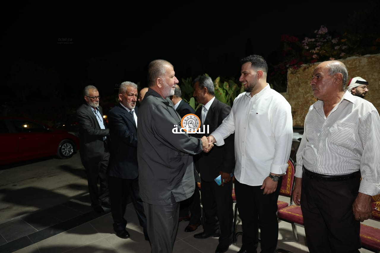 Madar Al-Saa Images 0.4154306535782645