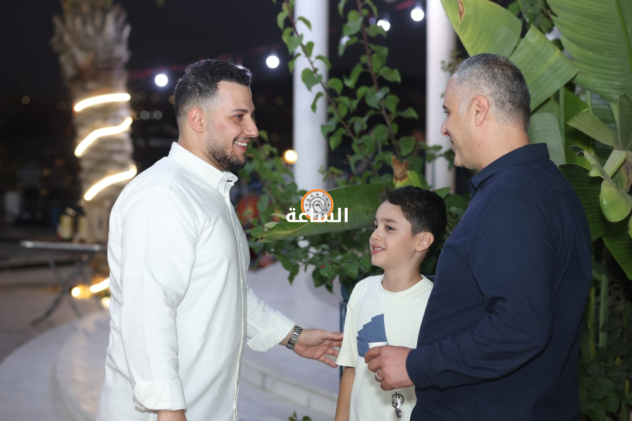 Madar Al-Saa Images 0.499798337365862