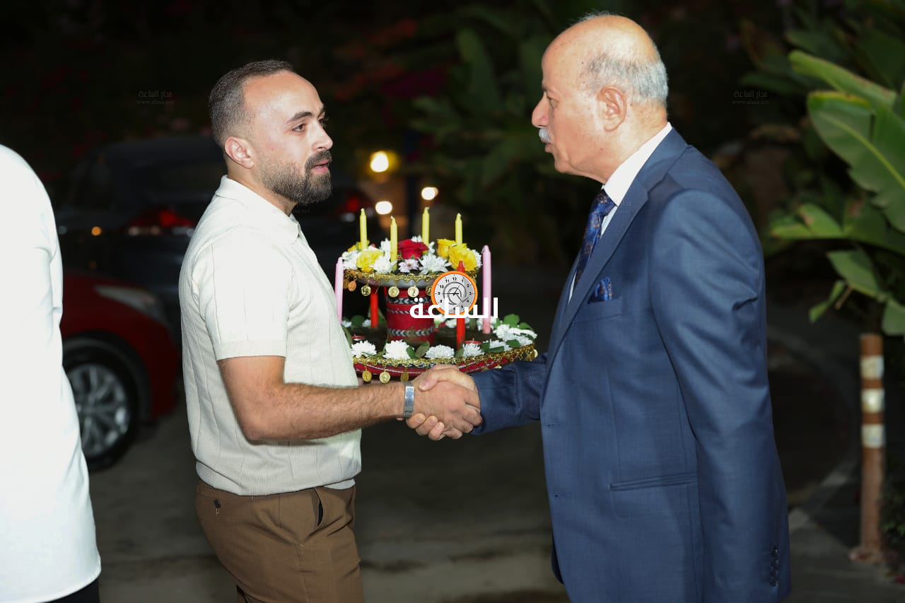 Madar Al-Saa Images 0.8377889045932436