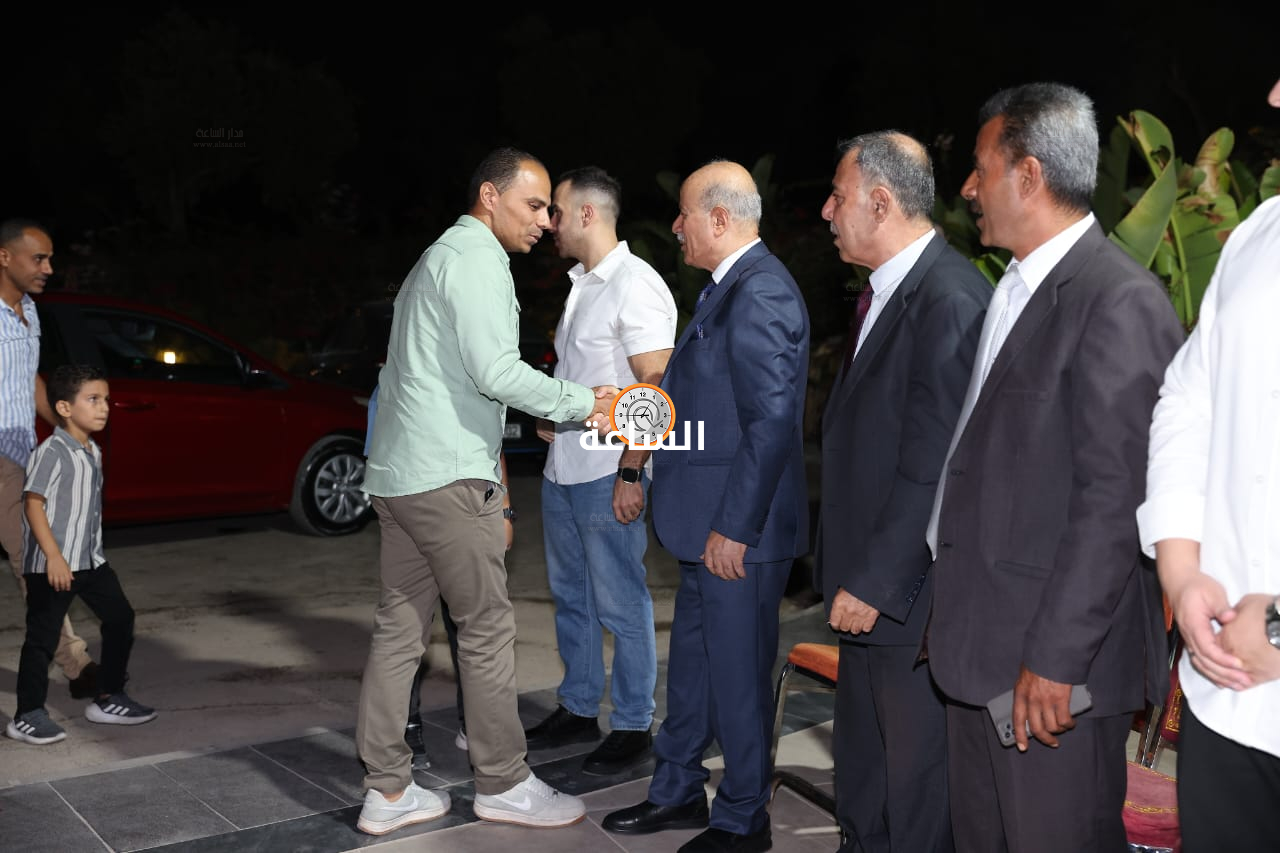 Madar Al-Saa Images 0.6432916374720549