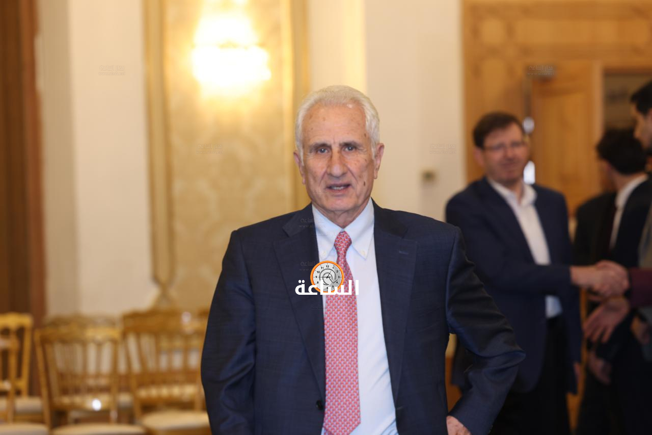 Madar Al-Saa Images 0.6735344450733979