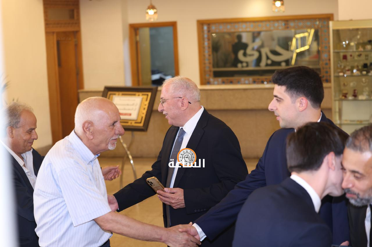 Madar Al-Saa Images 0.05036716046660561