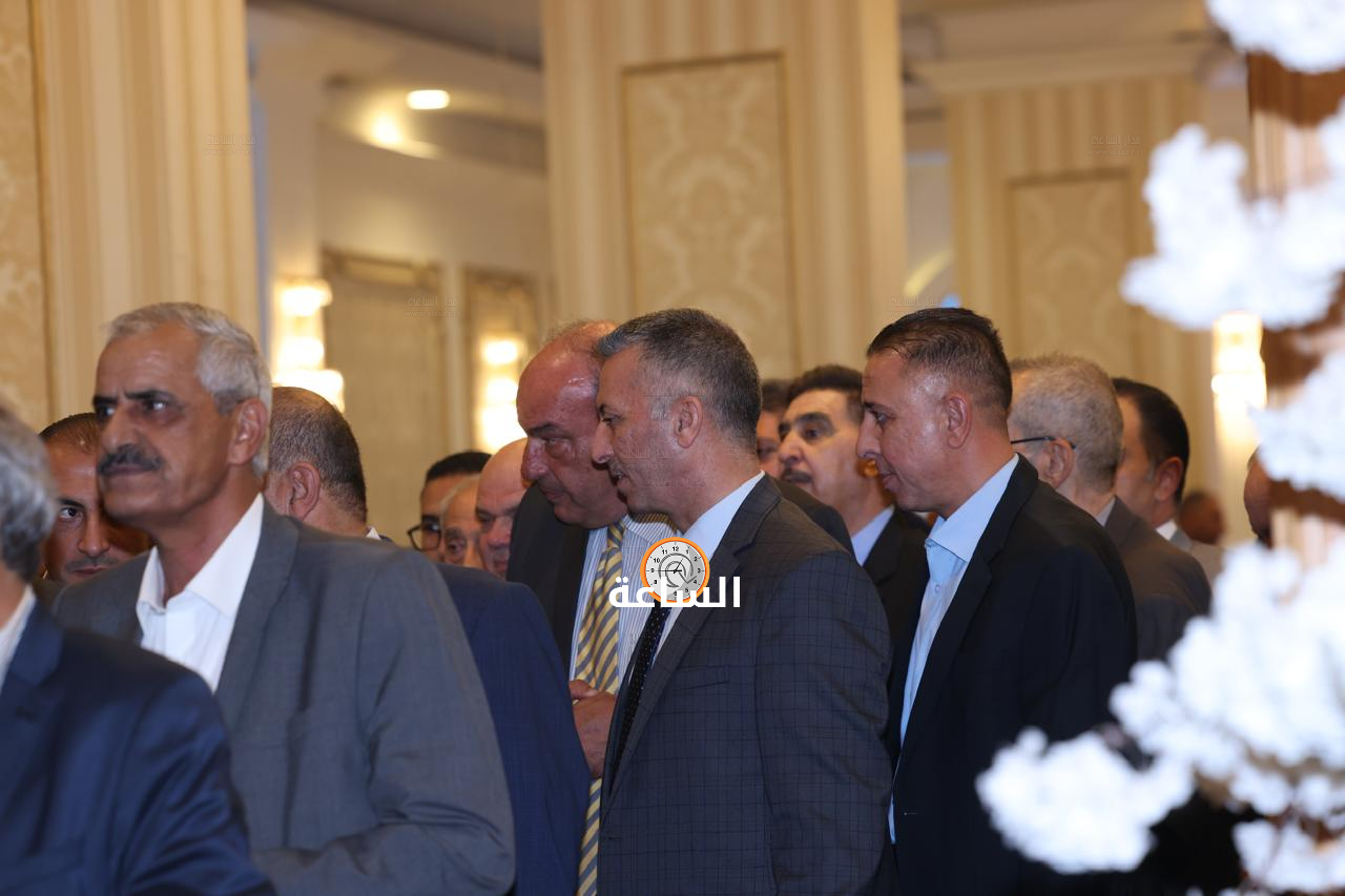 Madar Al-Saa Images 0.9110609396350068