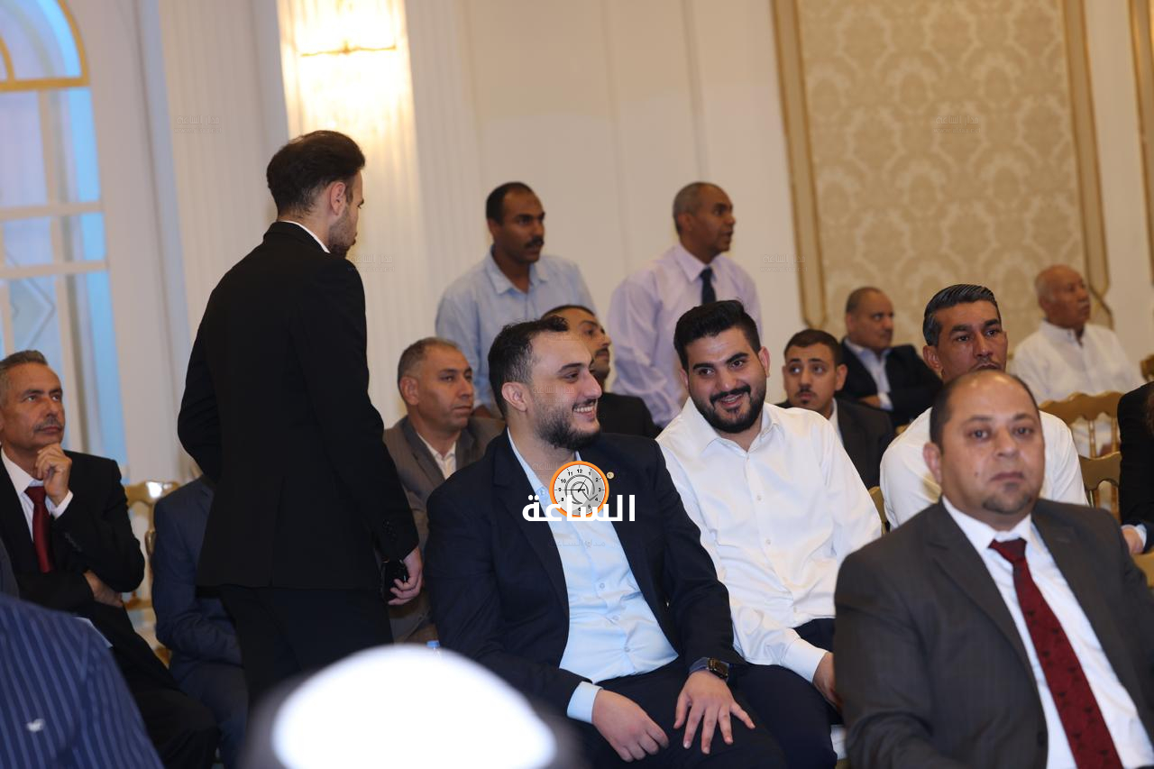 Madar Al-Saa Images 0.3292474984217859