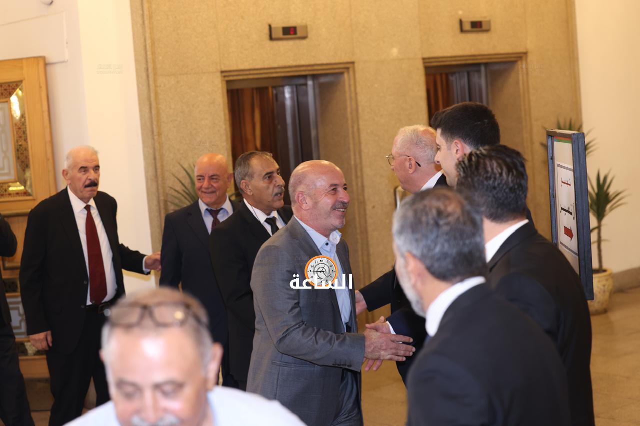 Madar Al-Saa Images 0.4011190172114548