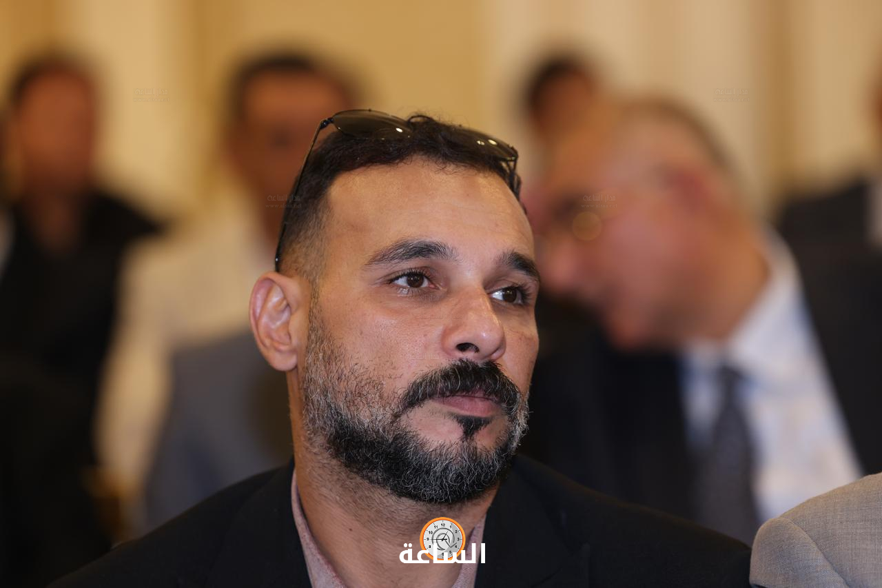 Madar Al-Saa Images 0.23059947897796085