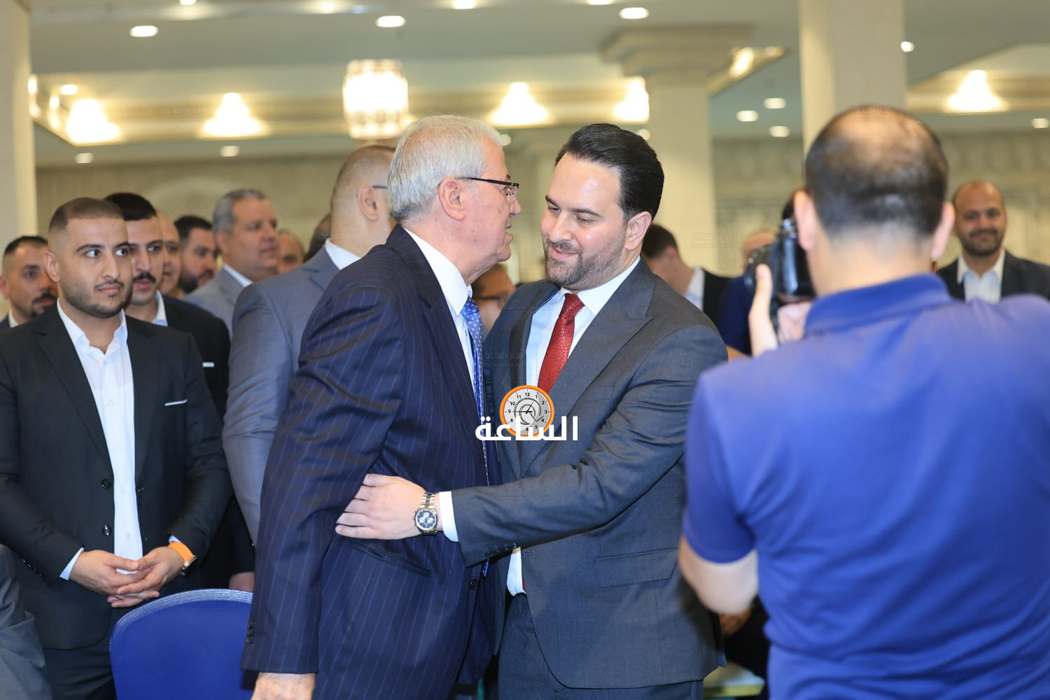 Madar Al-Saa Images 0.9891777485816843