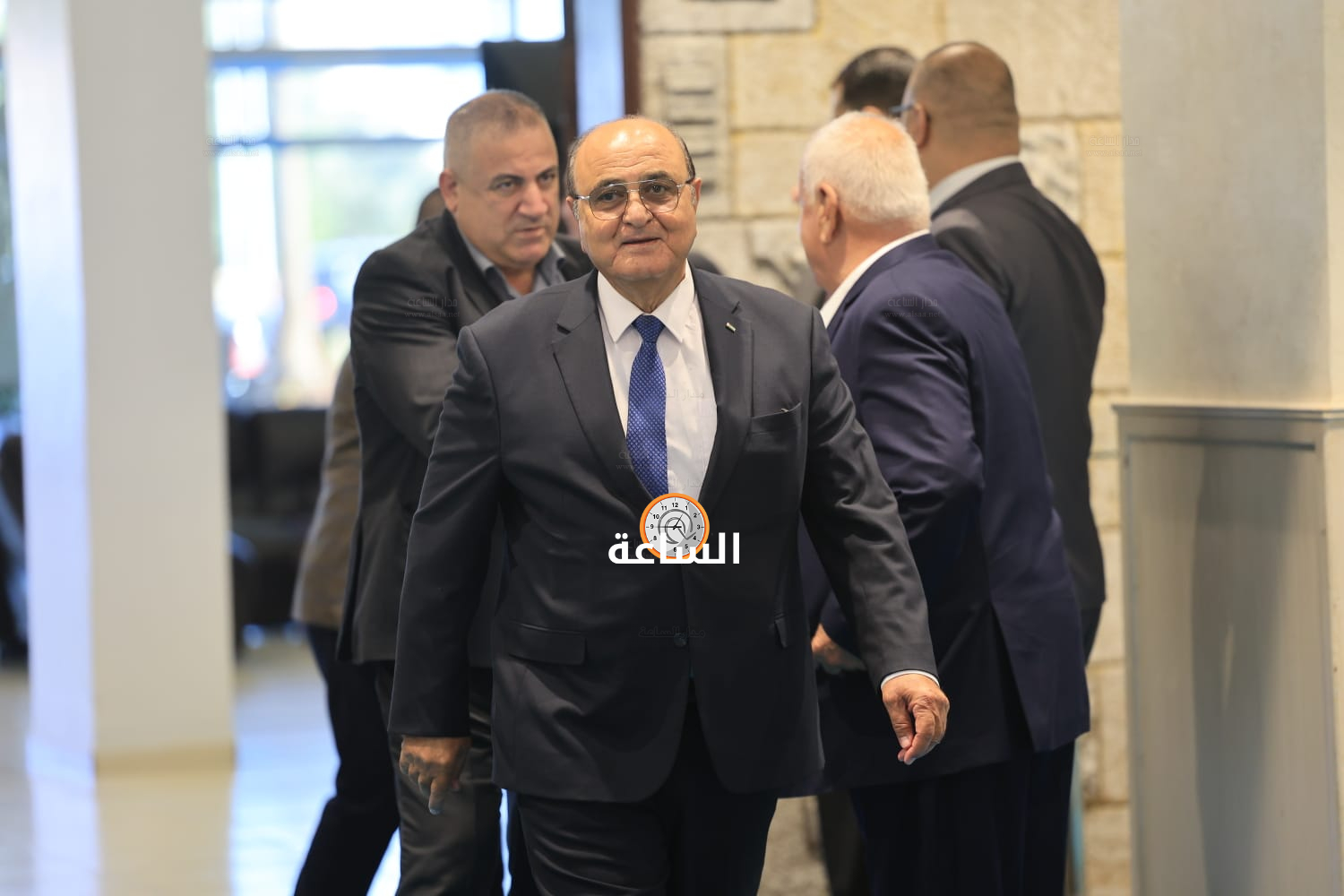 Madar Al-Saa Images 0.3429241540930681