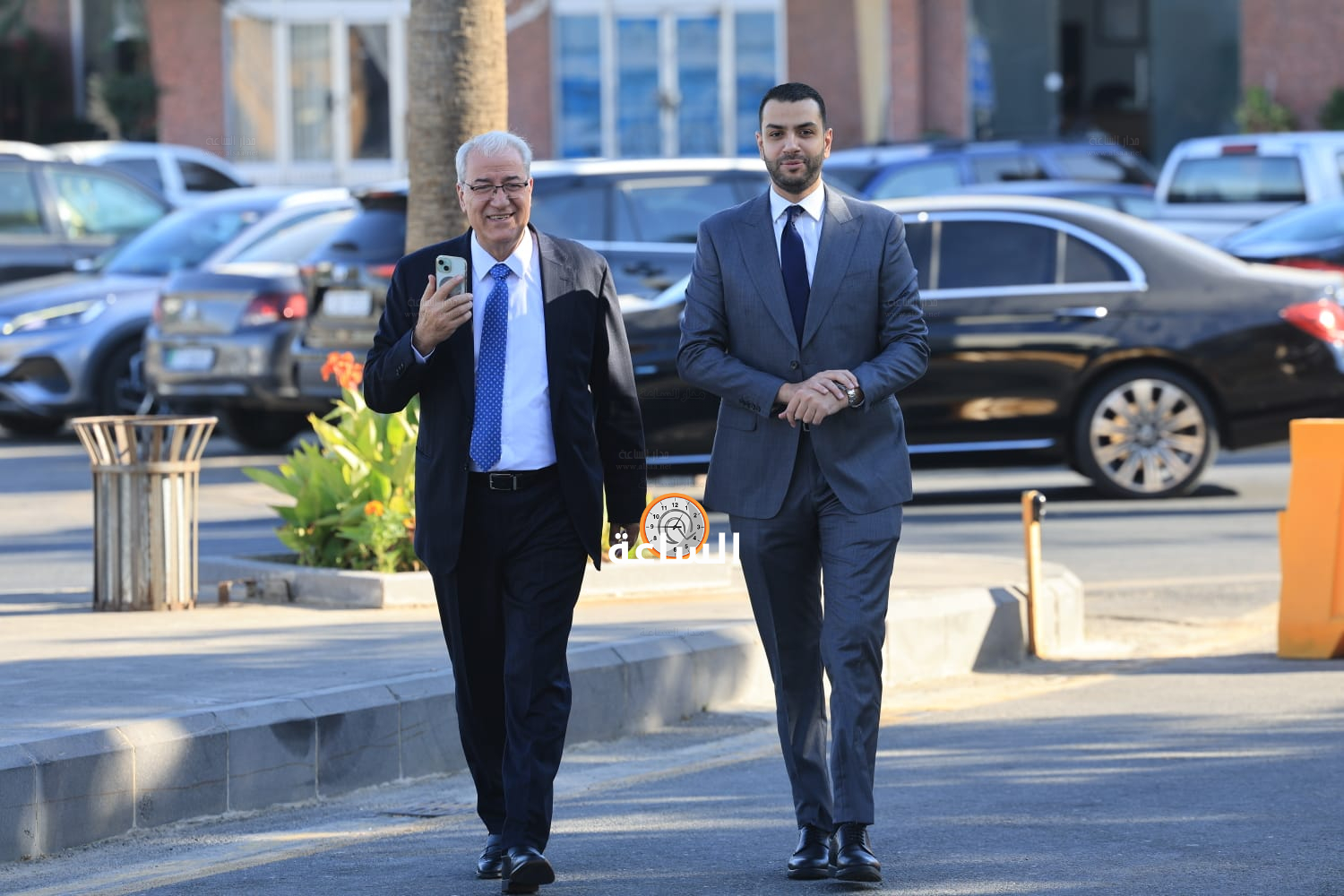 Madar Al-Saa Images 0.5299518698543118