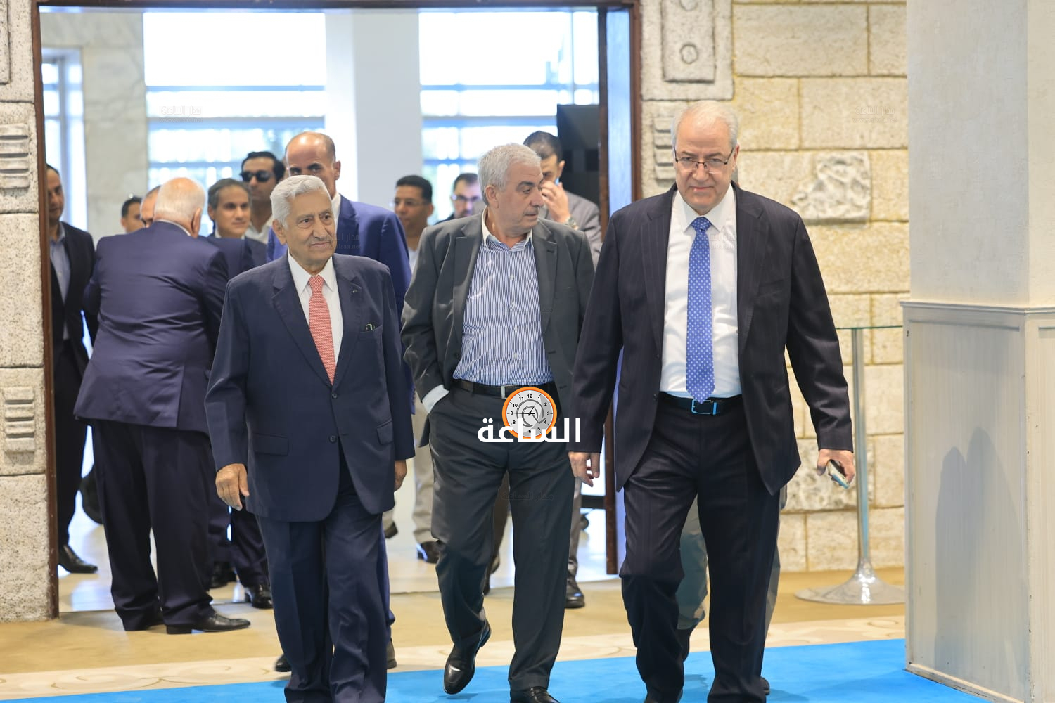 Madar Al-Saa Images 0.9448338040436526