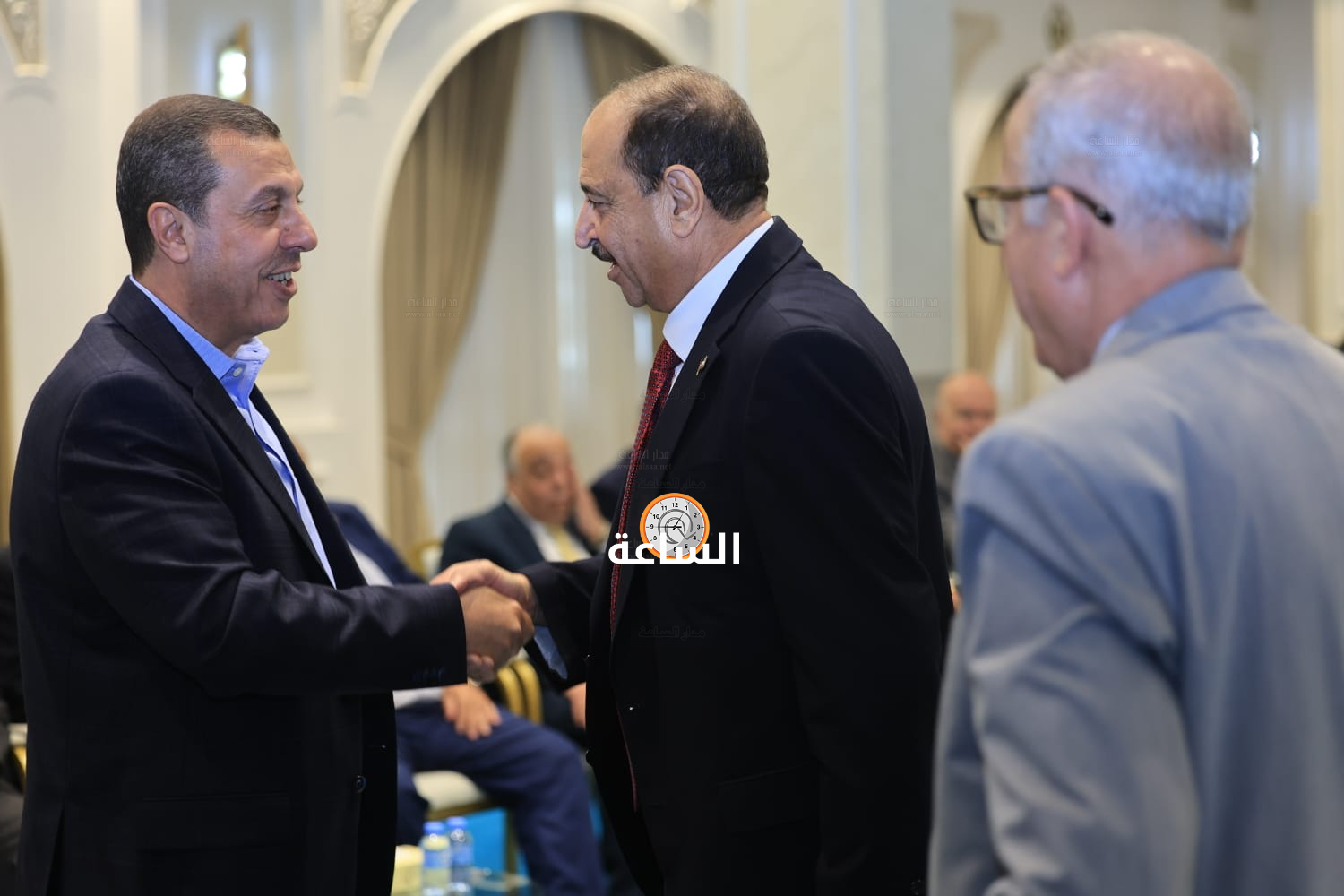 Madar Al-Saa Images 0.39018441598937426