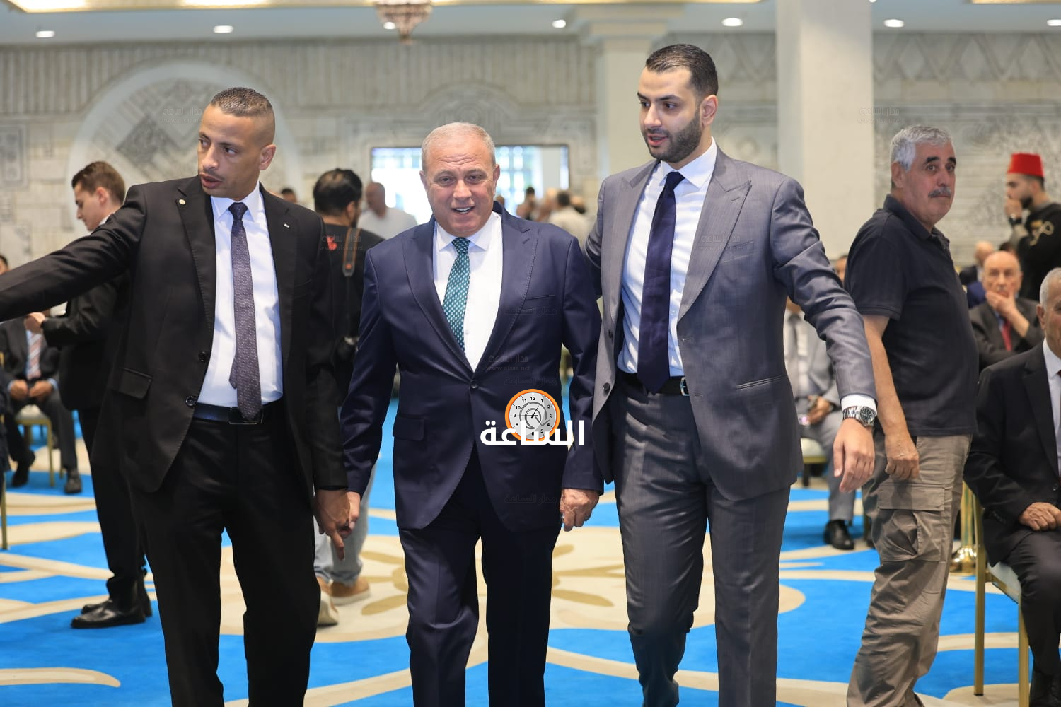 Madar Al-Saa Images 0.10571340040177235