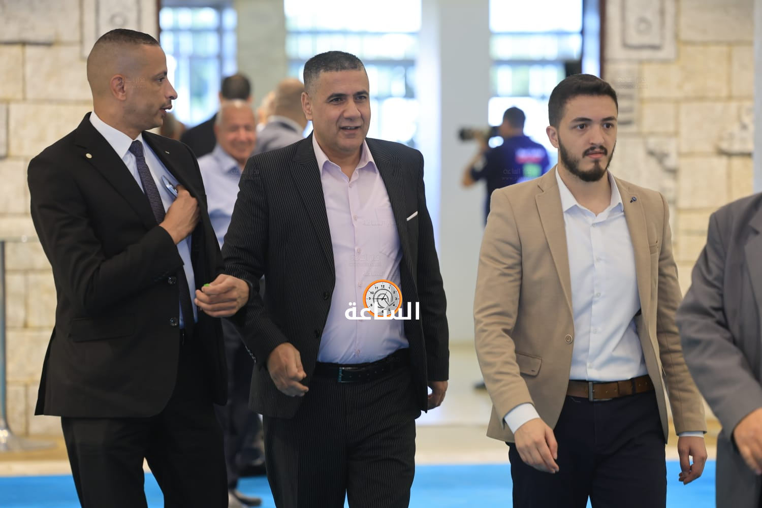 Madar Al-Saa Images 0.023502906423224168