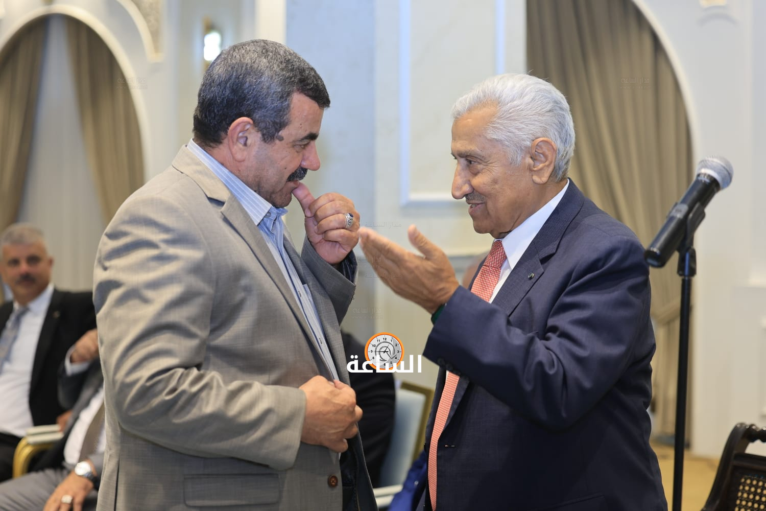 Madar Al-Saa Images 0.7279055543344084