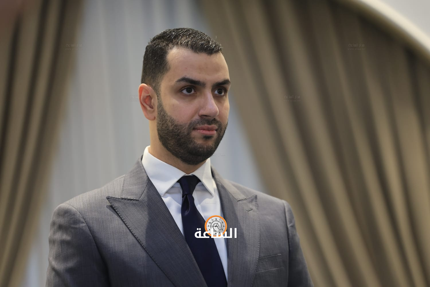 Madar Al-Saa Images 0.6990296848472268