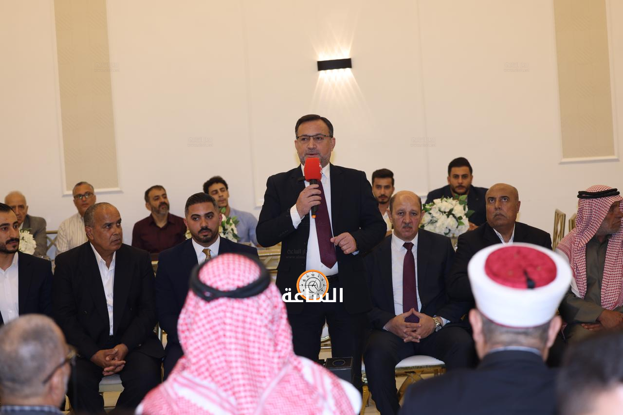 Madar Al-Saa Images 0.32535100014254237