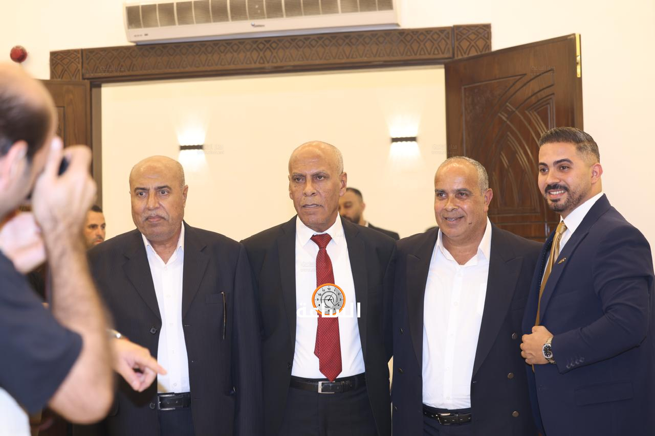 Madar Al-Saa Images 0.6482530261023005