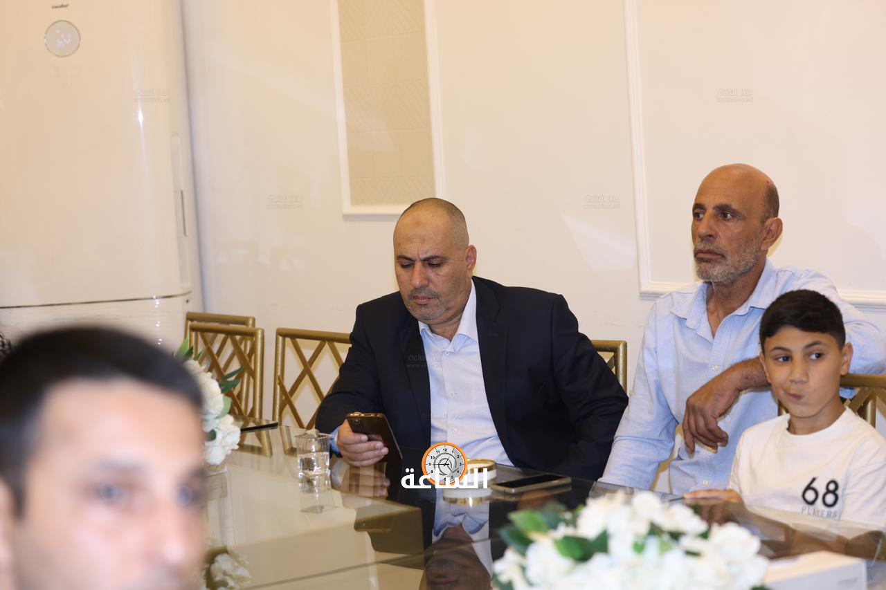 Madar Al-Saa Images 0.19141497785221329