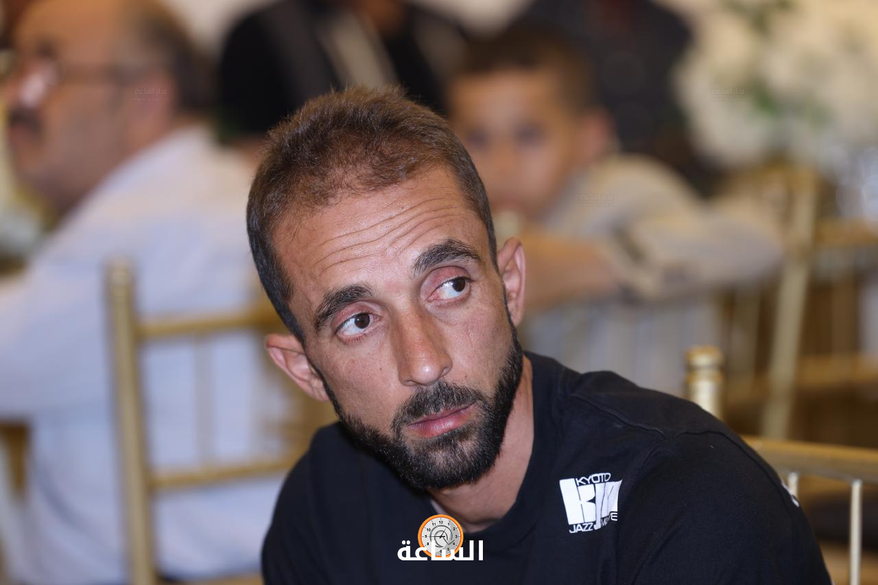 Madar Al-Saa Images 0.7825928118815692